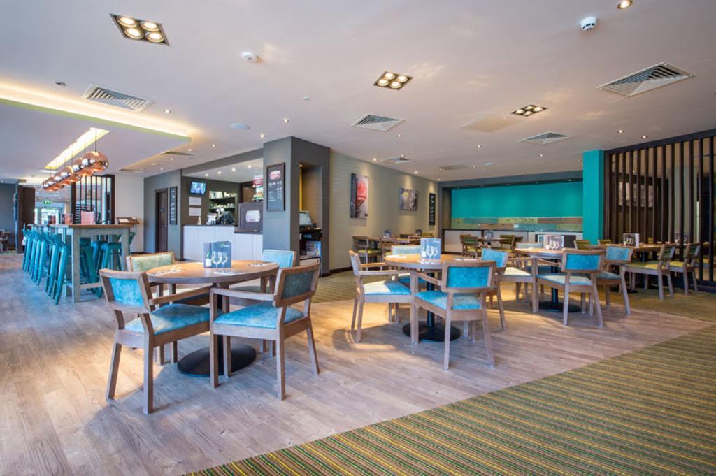 Premier Inn Nottingham City Exterior photo